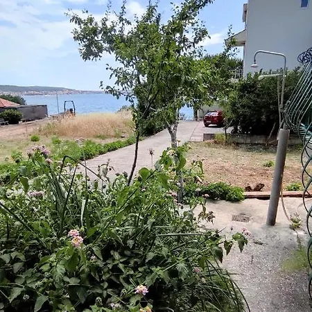 Mlada & Private Parking